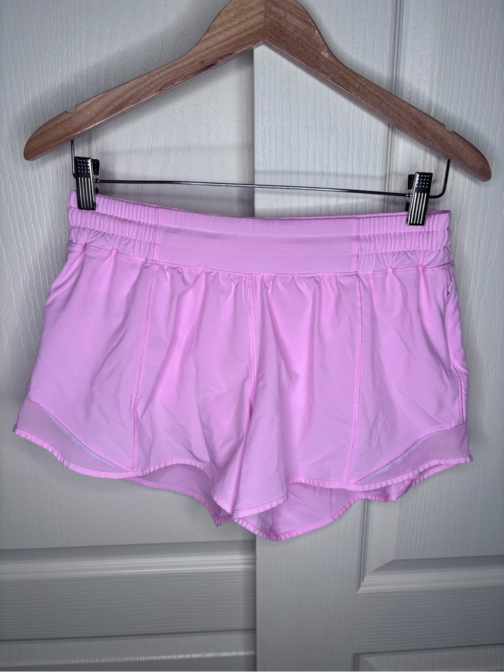 Lululemon Hotty Hot Short II *Long 4" Pink Size 10